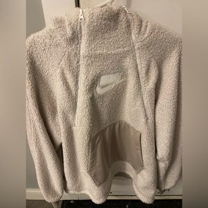 Nike Sherpa
